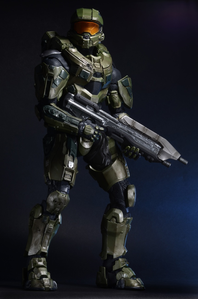 Illustration for article titled Deluxe 18" Master Chief Action Figure